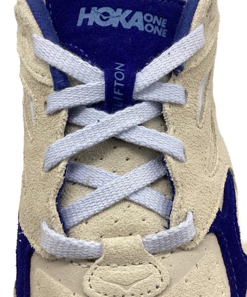 HOKAONEONE（ホカオネオネ）HOKAONEONE (ホカオネオネ) CLIFTON アイボリー×ブルー サイズ:UK6の古着・服飾アイテム