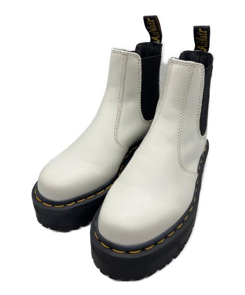 Dr.Martens（ドクターマーチン）Dr.Martens (ドクターマーチン) 厚底チェルシーブーツ ホワイト×ブラック サイズ:UK3の古着・服飾アイテム