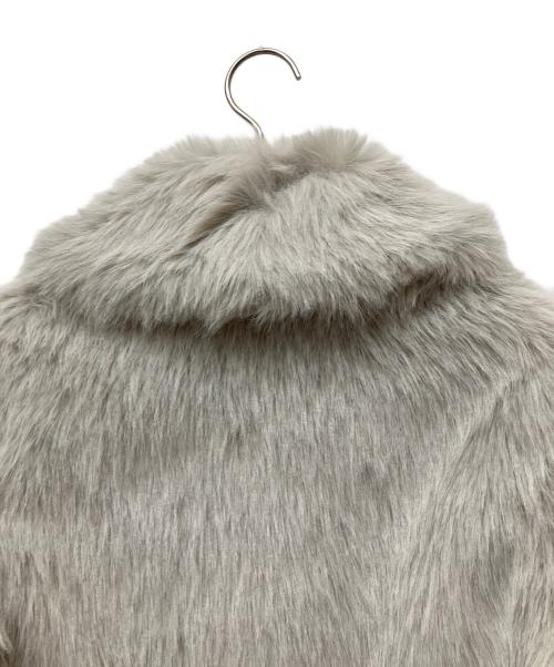 ZARA（ザラ）ZARA (ザラ) ジッパー付ショートフェイクファーコート グレー サイズ:XSの古着・服飾アイテム