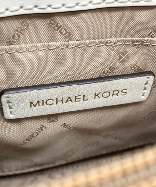 MICHAEL KORS（マイケルコース）MICHAEL KORS (マイケルコース) チェーンショルダーバッグ ベージュの古着・服飾アイテム