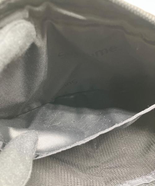 SUPREME（シュプリーム）SUPREME (シュプリーム) ショルダーバッグ ブラックの古着・服飾アイテム