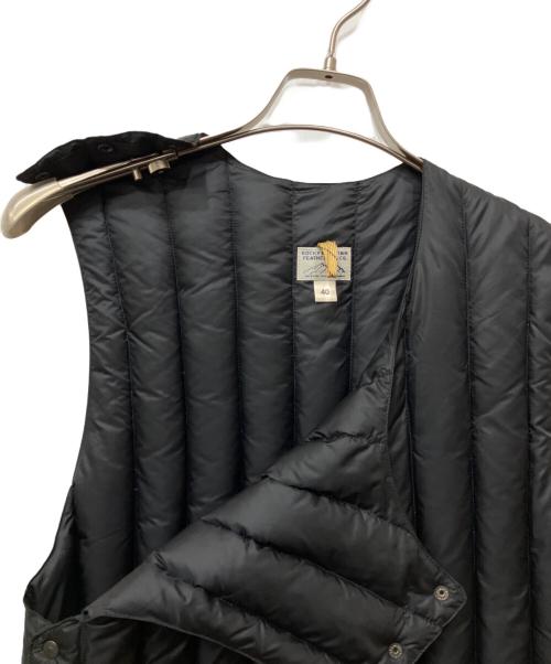 RockyMountainFeatherBed（ロッキーマウンテンフェザーベッド）RockyMountainFeatherBed (ロッキーマウンテンフェザーベッド) ダウンベスト ブラック サイズ:40の古着・服飾アイテム