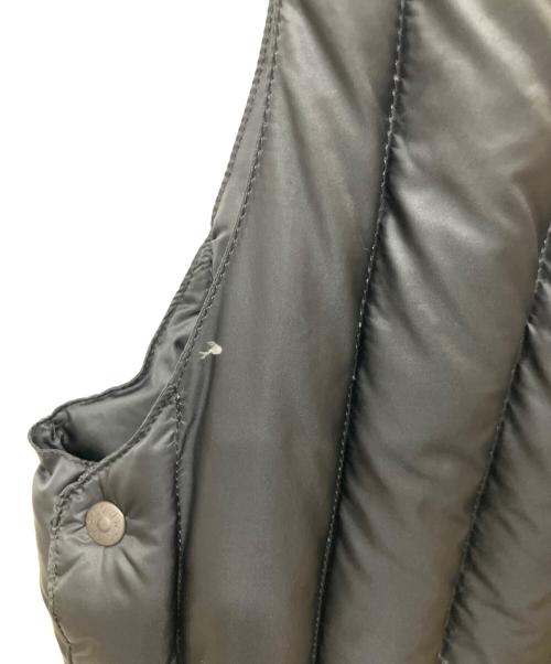 RockyMountainFeatherBed（ロッキーマウンテンフェザーベッド）RockyMountainFeatherBed (ロッキーマウンテンフェザーベッド) ダウンベスト ブラック サイズ:40の古着・服飾アイテム