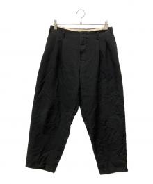 COMME des GARCONS HOMME PLUS（コムデギャルソンオムプリュス）の古着「ポリ縮絨タックワイドテーパードパンツ」｜ブラック