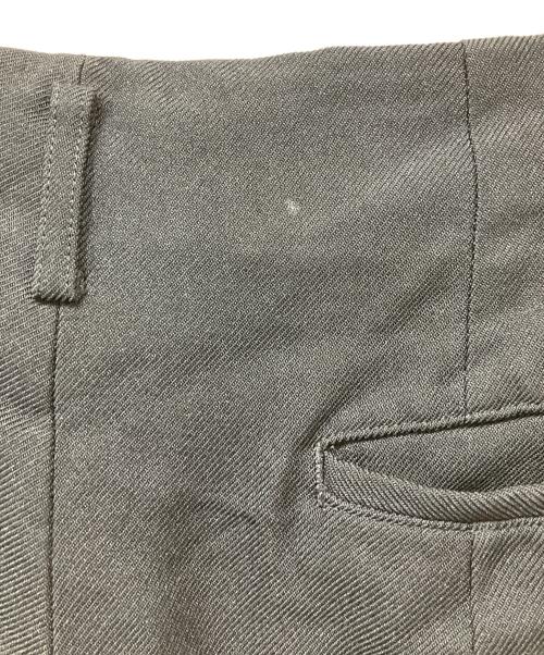 COMME des GARCONS HOMME PLUS（コムデギャルソンオムプリュス）COMME des GARCONS HOMME PLUS (コムデギャルソンオムプリュス) ポリ縮絨タックワイドテーパードパンツ ブラック サイズ:XSの古着・服飾アイテム