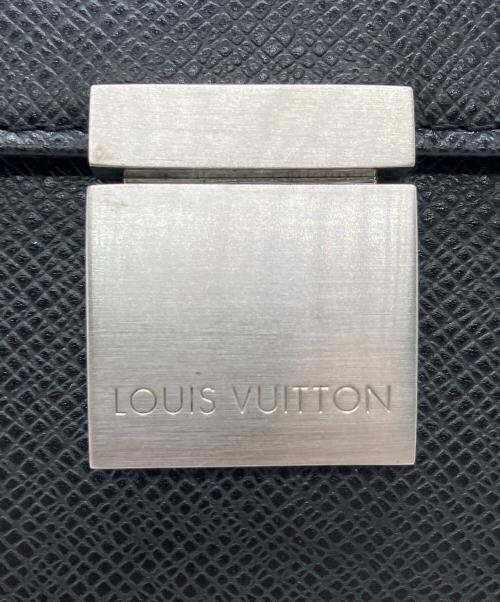 LOUIS VUITTON（ルイ ヴィトン）LOUIS VUITTON (ルイ ヴィトン) タイガ セレンガ ブラックの古着・服飾アイテム