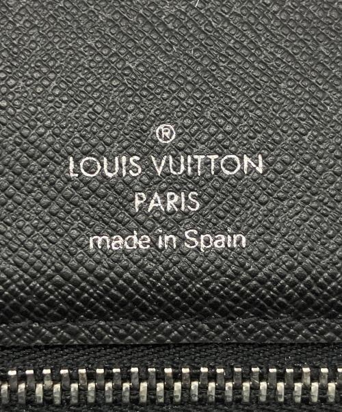 LOUIS VUITTON（ルイ ヴィトン）LOUIS VUITTON (ルイ ヴィトン) タイガ セレンガ ブラックの古着・服飾アイテム