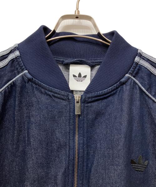 adidas（アディダス）adidas (アディダス) SST アディカラー ルーズ SST デニム ストーン インディゴ サイズ:2XLの古着・服飾アイテム