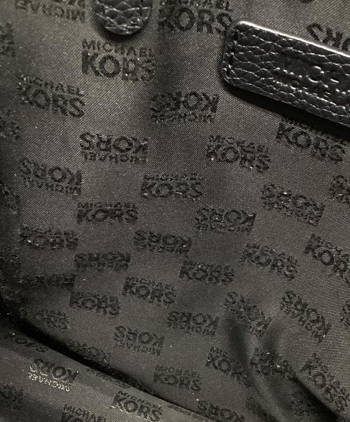 MICHAEL KORS（マイケルコース）MICHAEL KORS (マイケルコース) リュック ブラックの古着・服飾アイテム