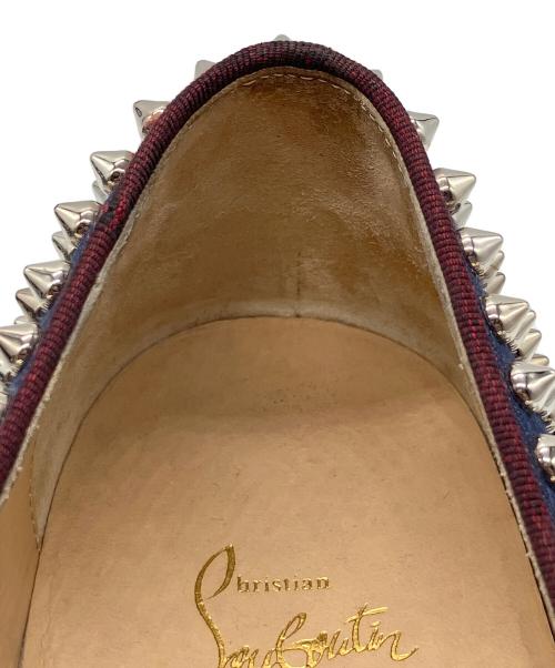 Christian Louboutin（クリスチャン・ルブタン）Christian Louboutin (クリスチャン・ルブタン) スタッズスリッポン ネイビー サイズ:39の古着・服飾アイテム
