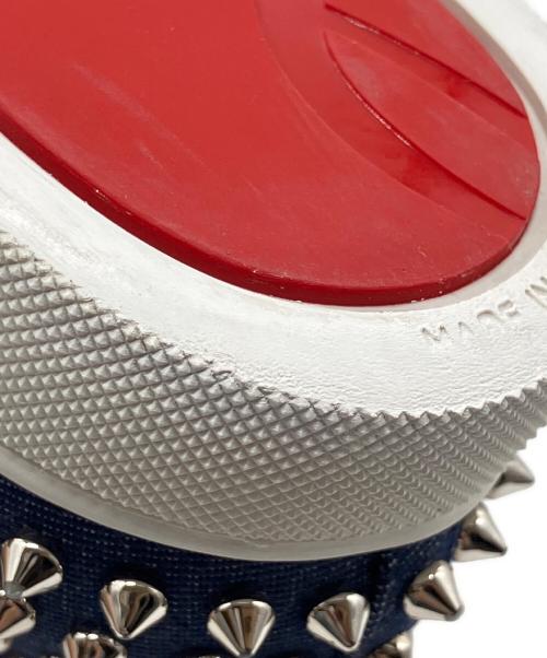 Christian Louboutin（クリスチャン・ルブタン）Christian Louboutin (クリスチャン・ルブタン) スタッズスリッポン ネイビー サイズ:39の古着・服飾アイテム