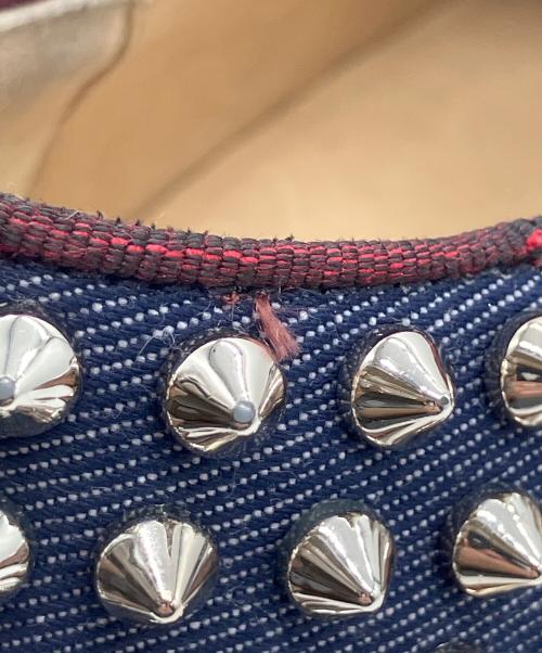 Christian Louboutin（クリスチャン・ルブタン）Christian Louboutin (クリスチャン・ルブタン) スタッズスリッポン ネイビー サイズ:39の古着・服飾アイテム