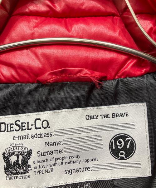 DIESEL（ディーゼル）DIESEL (ディーゼル) ダウンベスト レッド サイズ:Sの古着・服飾アイテム