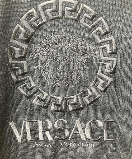 GIANNI VERSACE（ジャンニ・ヴェルサーチ）GIANNI VERSACE (ジャンニ・ヴェルサーチ) ニット オールド メデューサ ブラック サイズ:不明の古着・服飾アイテム