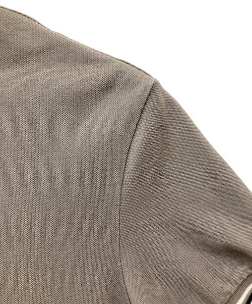 PRADA（プラダ）PRADA (プラダ) ポロシャツ グレー サイズ:Ｍの古着・服飾アイテム