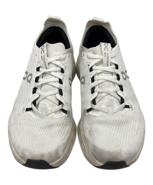 on（オン）On (オン) スニーカー ホワイト サイズ:UK8.5の古着・服飾アイテム