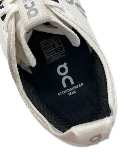 on（オン）On (オン) スニーカー ホワイト サイズ:UK8.5の古着・服飾アイテム