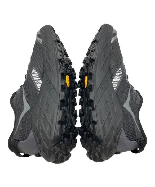 HOKA（ホカ）HOKA (ホカ) Speedgoat 7 ブラック サイズ:US7.5Dの古着・服飾アイテム