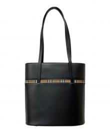 BURBERRY（バーバリー）の古着「トートバッグ」｜ブラック