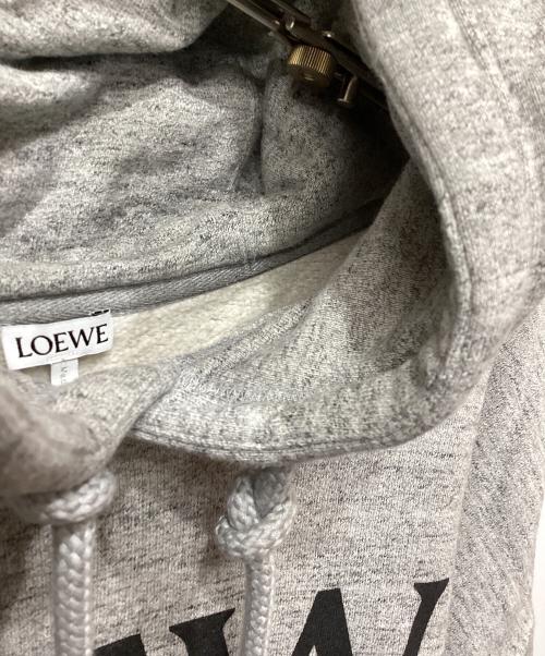 LOEWE（ロエベ）LOEWE (ロエベ) プルオーバーパーカー グレー サイズ:XLの古着・服飾アイテム