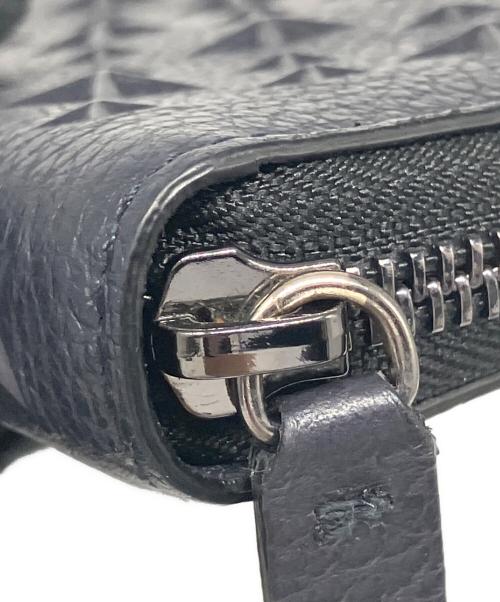JIMMY CHOO（ジミーチュウ）JIMMY CHOO (ジミーチュウ) スターエンボスラウンドファスナー　CARNABY ネイビーの古着・服飾アイテム