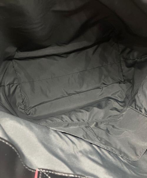 ZUCCA（ズッカ）ZUCCA (ズッカ) エンボスロゴバッグ ブラック サイズ:Fの古着・服飾アイテム