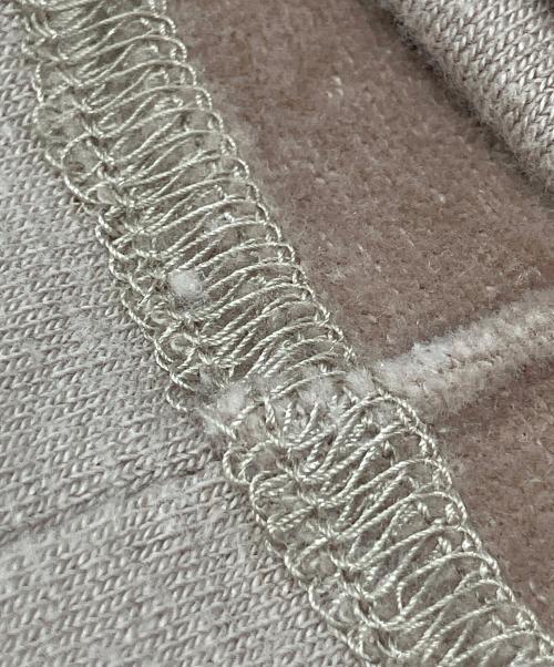 Needles（ニードルズ）Needles (ニードルズ) Narrow Track Pant - C/PE Velour ベージュ サイズ:XSの古着・服飾アイテム