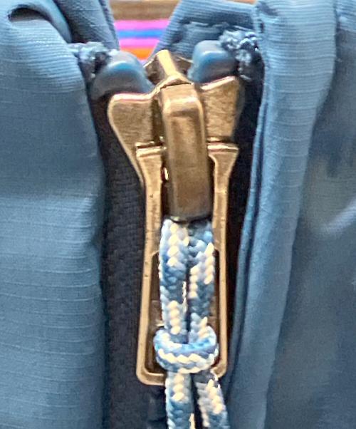 Patagonia（パタゴニア）Patagonia (パタゴニア) トレントシェル3Lレインジャケット ブルー サイズ:Mの古着・服飾アイテム