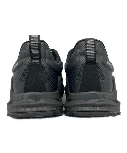 KEEN（キーン）KEEN (キーン) スニーカー ブラック サイズ:EU42の古着・服飾アイテム