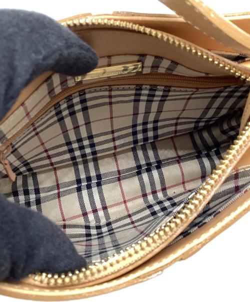 BURBERRY（バーバリー）BURBERRY (バーバリー) ショルダーバッグ ブラウンの古着・服飾アイテム
