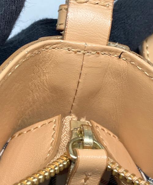 BURBERRY（バーバリー）BURBERRY (バーバリー) ショルダーバッグ ブラウンの古着・服飾アイテム
