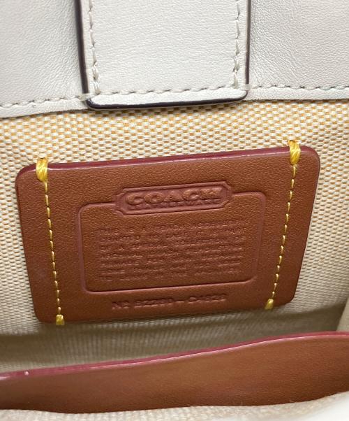 COACH（コーチ）COACH (コーチ) ミニカシン アイボリーの古着・服飾アイテム