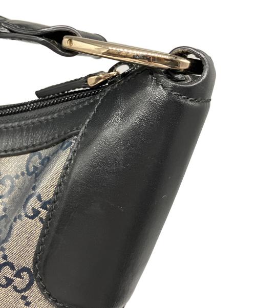 GUCCI（グッチ）GUCCI (グッチ) ワンショルダーバッグ GGクリスタル ブラック×グレーの古着・服飾アイテム