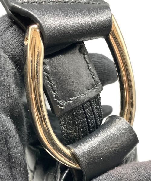 GUCCI（グッチ）GUCCI (グッチ) ワンショルダーバッグ GGクリスタル ブラック×グレーの古着・服飾アイテム