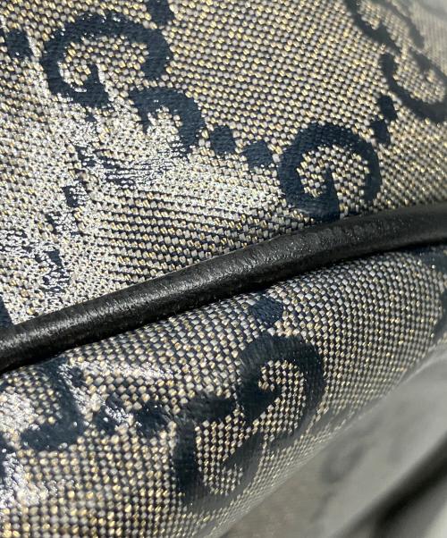 GUCCI（グッチ）GUCCI (グッチ) ワンショルダーバッグ GGクリスタル ブラック×グレーの古着・服飾アイテム