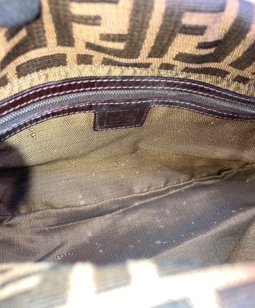 FENDI（フェンディ）FENDI (フェンディ) マンマバケット　ズッカ柄 ブラウンの古着・服飾アイテム