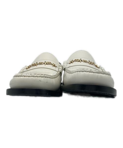 JIMMY CHOO（ジミーチュウ）JIMMY CHOO (ジミーチュウ) ビットローファー ホワイト サイズ:42の古着・服飾アイテム