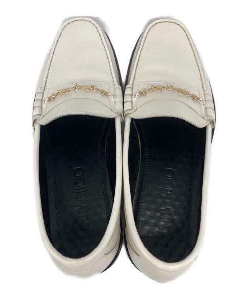 JIMMY CHOO（ジミーチュウ）JIMMY CHOO (ジミーチュウ) ビットローファー ホワイト サイズ:42の古着・服飾アイテム