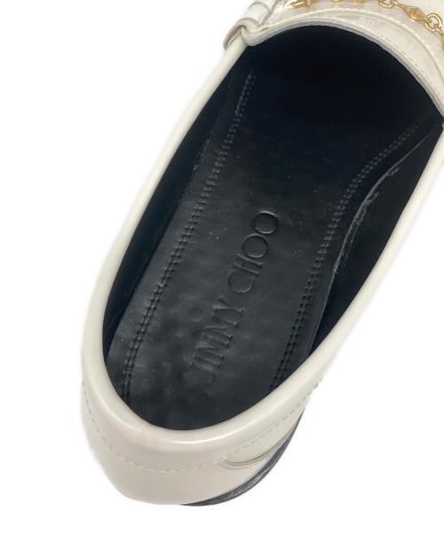 JIMMY CHOO（ジミーチュウ）JIMMY CHOO (ジミーチュウ) ビットローファー ホワイト サイズ:42の古着・服飾アイテム