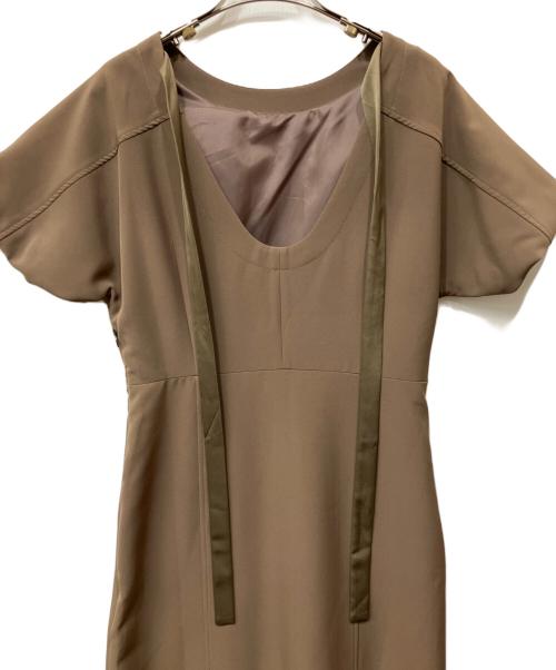 acka（エーシーケーエー）Acka (エーシーケーエー) 半袖ワンピース ベージュ サイズ:2の古着・服飾アイテム