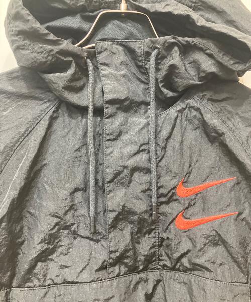 NIKE（ナイキ）NIKE (ナイキ) SWOOSH NYLON ANORAK HOODIE ブラック サイズ:Mの古着・服飾アイテム