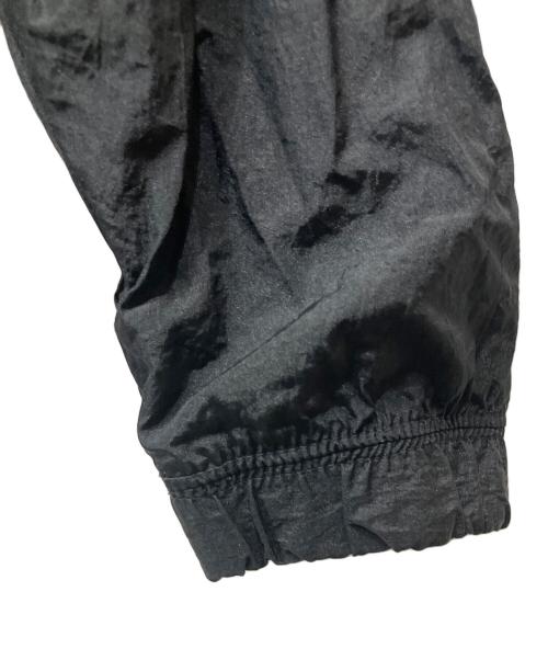 NIKE（ナイキ）NIKE (ナイキ) SWOOSH NYLON ANORAK HOODIE ブラック サイズ:Mの古着・服飾アイテム