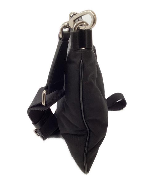 Maison Margiela（メゾンマルジェラ）Maison Margiela (メゾンマルジェラ) Glam Slam Sport Flat Pocket Bag ブラックの古着・服飾アイテム