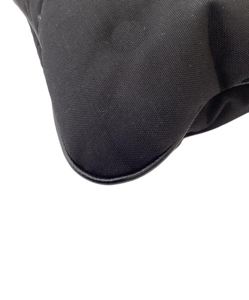 Maison Margiela（メゾンマルジェラ）Maison Margiela (メゾンマルジェラ) Glam Slam Sport Flat Pocket Bag ブラックの古着・服飾アイテム
