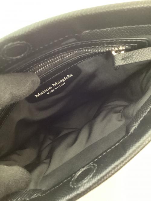 Maison Margiela（メゾンマルジェラ）Maison Margiela (メゾンマルジェラ) Glam Slam Sport Flat Pocket Bag ブラックの古着・服飾アイテム