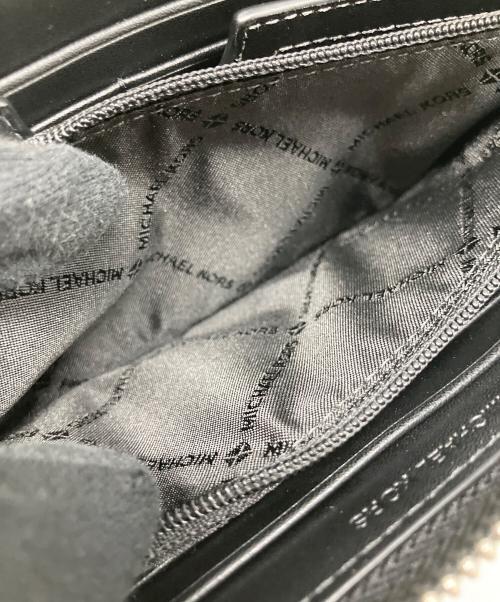 MICHAEL KORS（マイケルコース）MICHAEL KORS (マイケルコース) 長財布 ブラックの古着・服飾アイテム