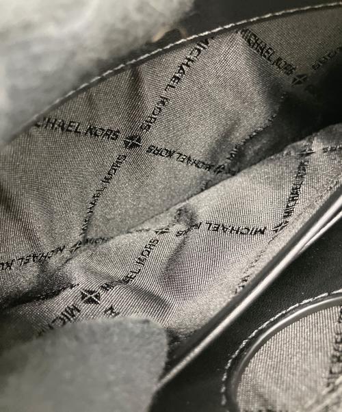MICHAEL KORS（マイケルコース）MICHAEL KORS (マイケルコース) 長財布 ブラックの古着・服飾アイテム