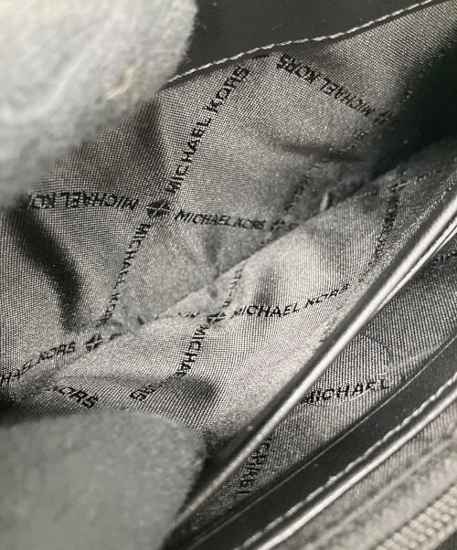 MICHAEL KORS（マイケルコース）MICHAEL KORS (マイケルコース) 長財布 ブラックの古着・服飾アイテム