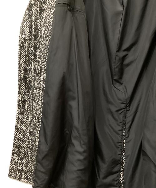 HEVO（イーヴォ）HEVO (イーヴォ) ダブルブレストコート ブラック×ホワイト サイズ:48の古着・服飾アイテム