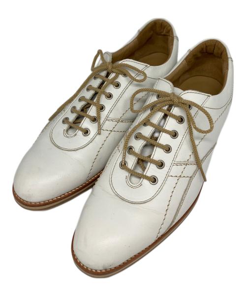 BURBERRY（バーバリー）BURBERRY (バーバリー) シューズ ホワイト サイズ:25 1/2の古着・服飾アイテム